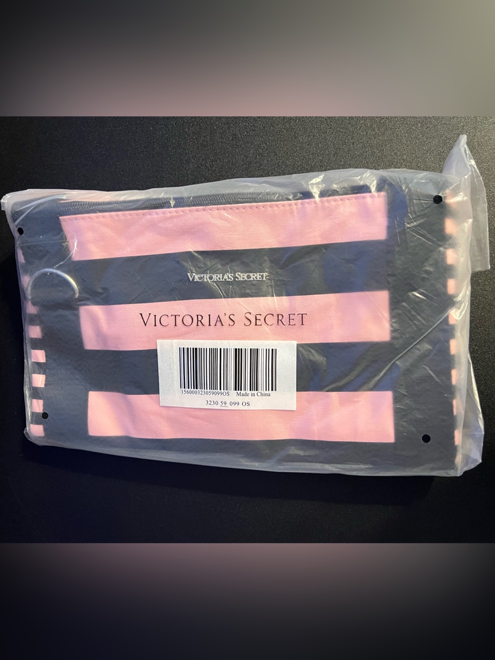 NWT Victoria's Secret Limited Edition Getaway Weekender Tote Bag